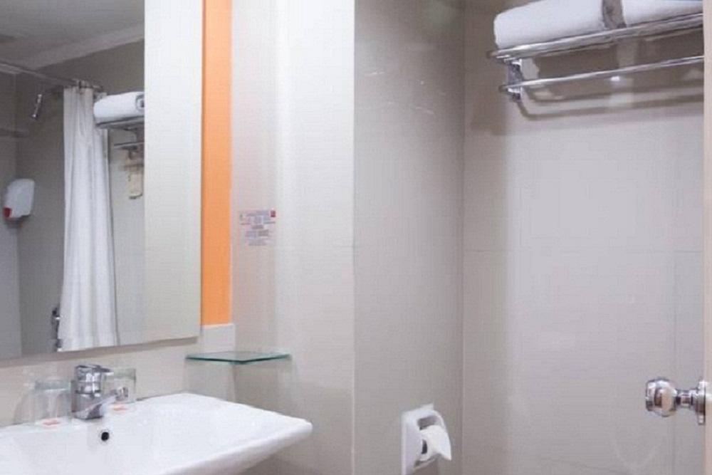 Hotel Horison Arcadia Mangga Dua Jakarta Exterior foto